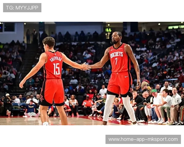 劳里补篮稳稳得手，猛龙在客场斩获一场好胜